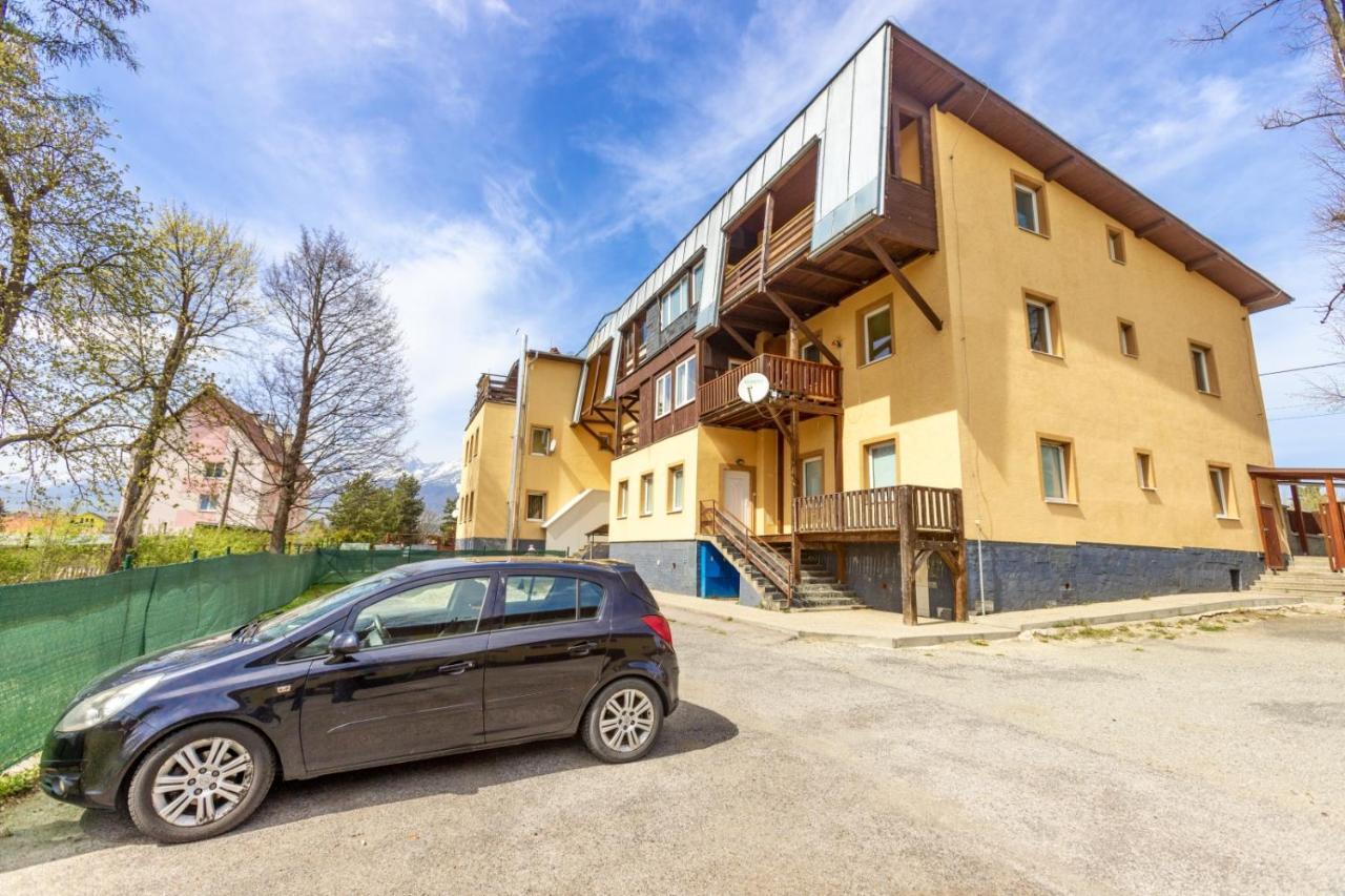Apartmán Theo Veľký Slavkov Exterior foto